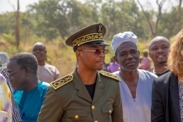 Inauguration du pont Sakabansi