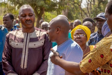Inauguration du pont Sakabansi